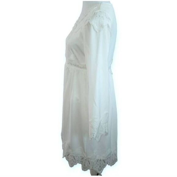 WHITE BOHO-INSPIRED DRESS W/LACE TRIM SZ.S NWOT. - Picture 5 of 9